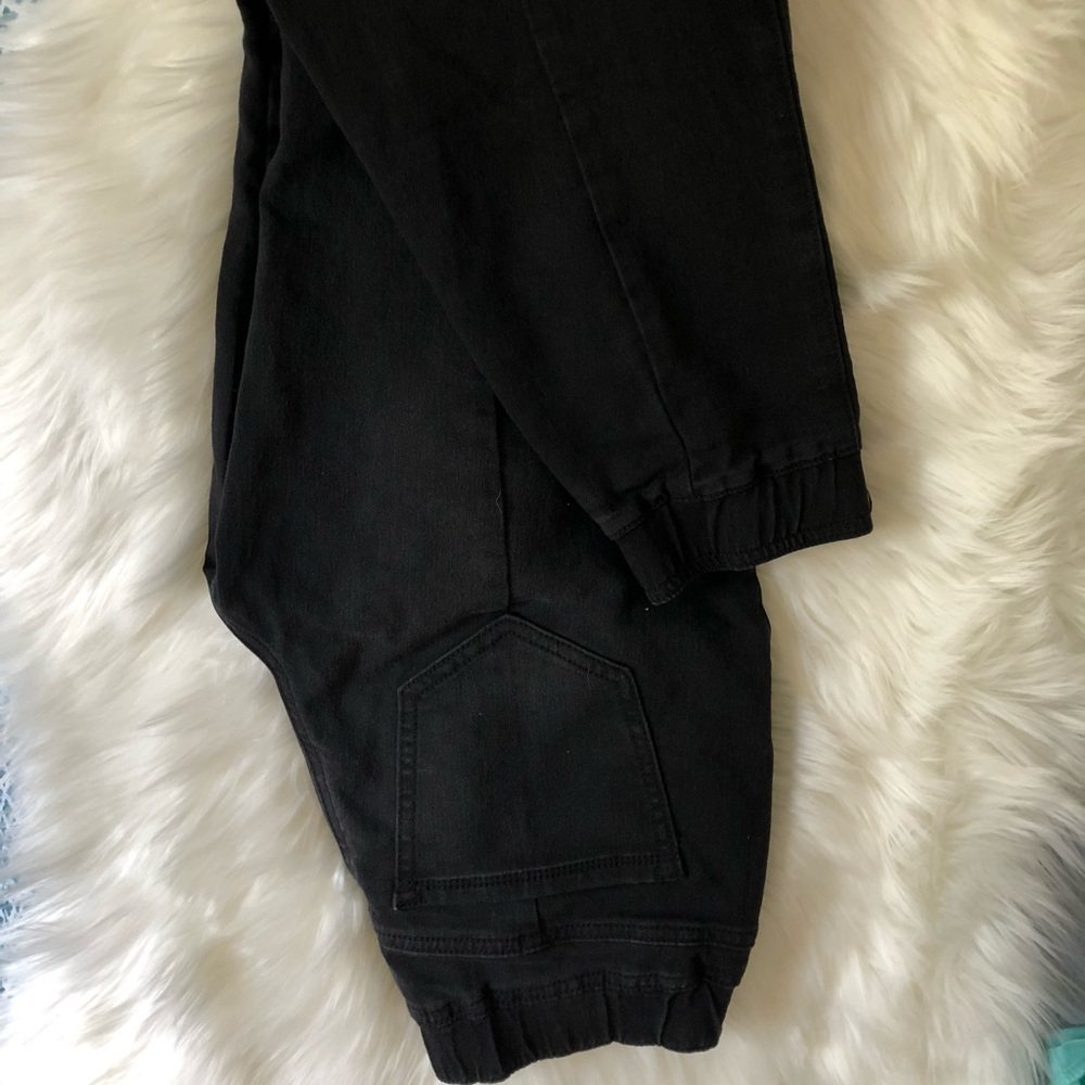 Joggers - Picture 2 of 2